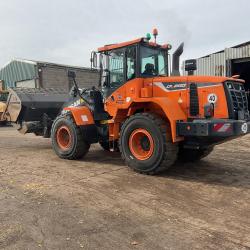 Doosan DL250