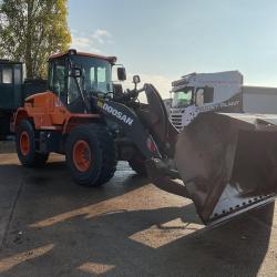 Doosan DL250-5