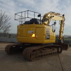 Komatsu PC228USLC-11