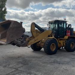 CAT 938M