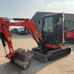 Kubota U27-4