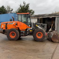 Doosan DL250