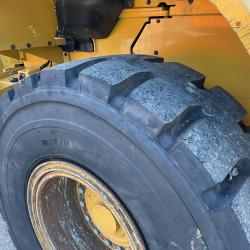 CAT 938M