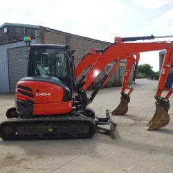 Kubota U48-4