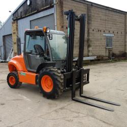 Ausa C300H