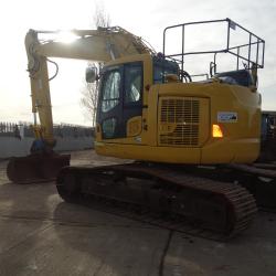 Komatsu PC228USLC-11