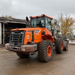 Doosan DL250