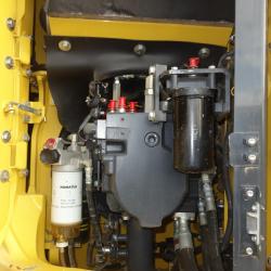 Komatsu PC228USLC-11
