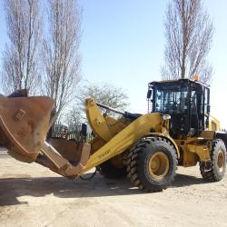 CAT 930K