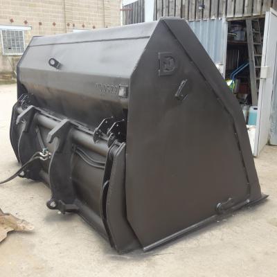 JCB High Tip Bucket