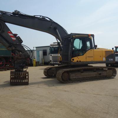VOLVO EC210CL